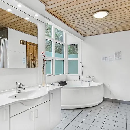 Holiday home Rubinsoen Skovhuse