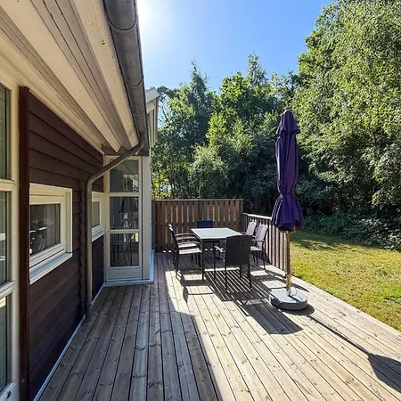 Rubinsoen Skovhuse *