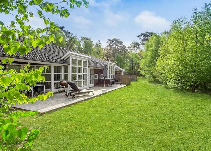 Rubinsoen Skovhuse Ferienhaus *